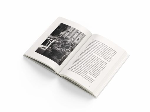 ПЕРЕДПРОДАЖ. Книжка De-occupied: Stories of Ukrainian Resistance - Зображення 3
