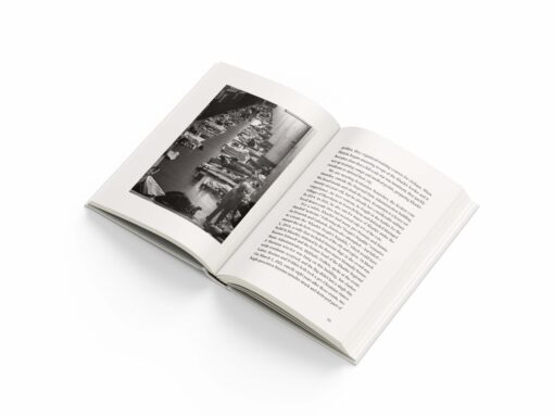 ПЕРЕДПРОДАЖ. Книжка De-occupied: Stories of Ukrainian Resistance - Зображення 5